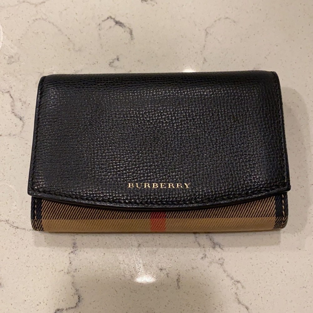 Burberry ‘Wellington’ Wallet in Black